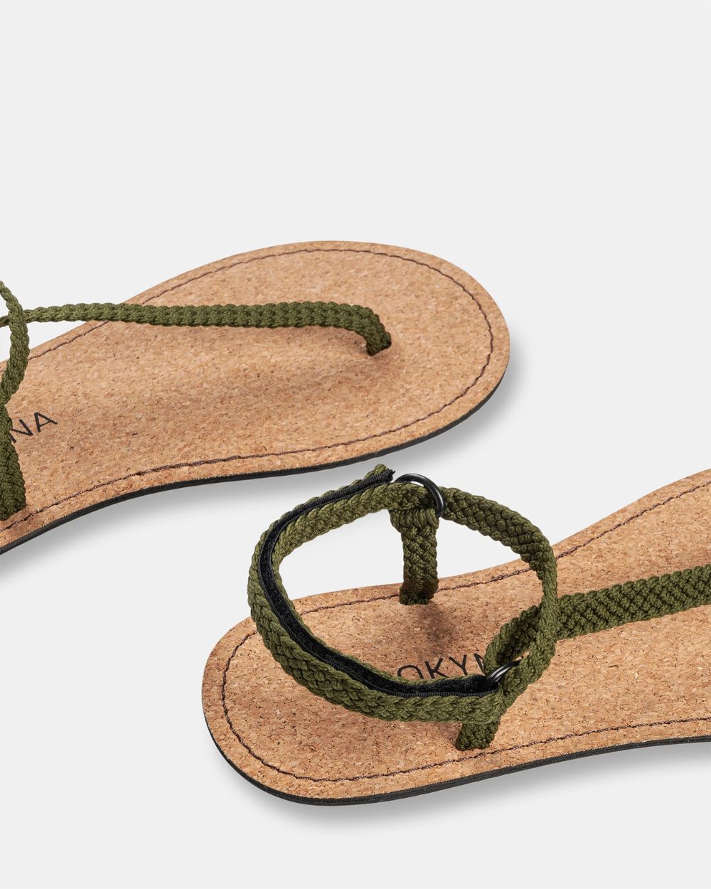TOUCH NEO BREIT – Olive